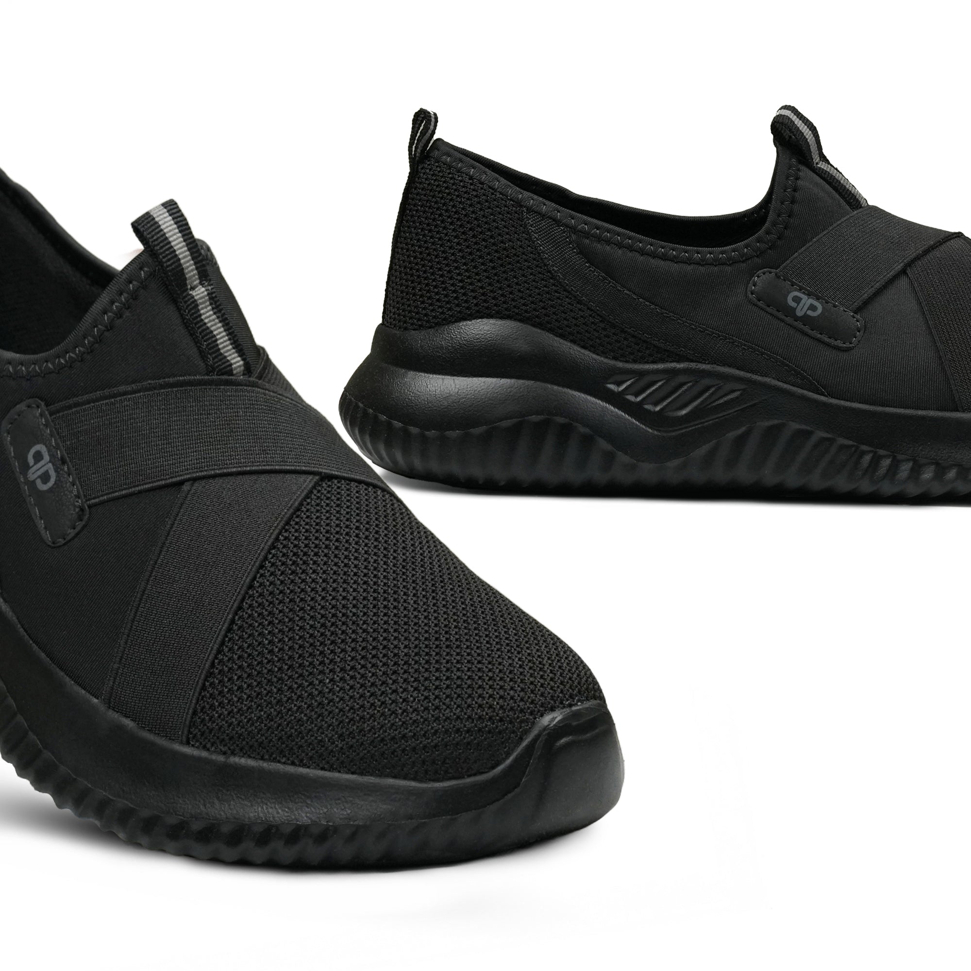 Sleek Black Slip-On Athletic Shoes RS15