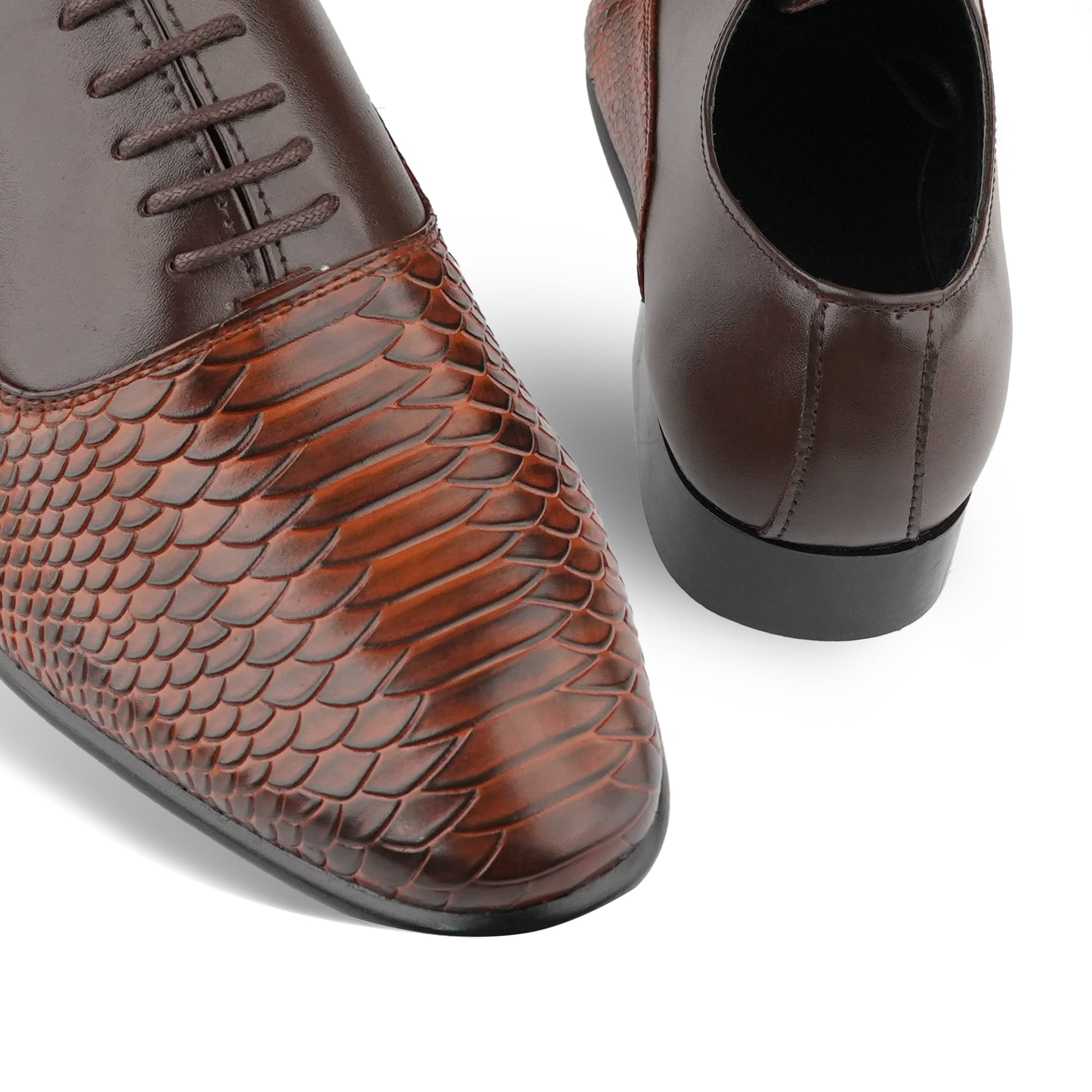 Snakeskin-Inspired Derby Shoes FJ10